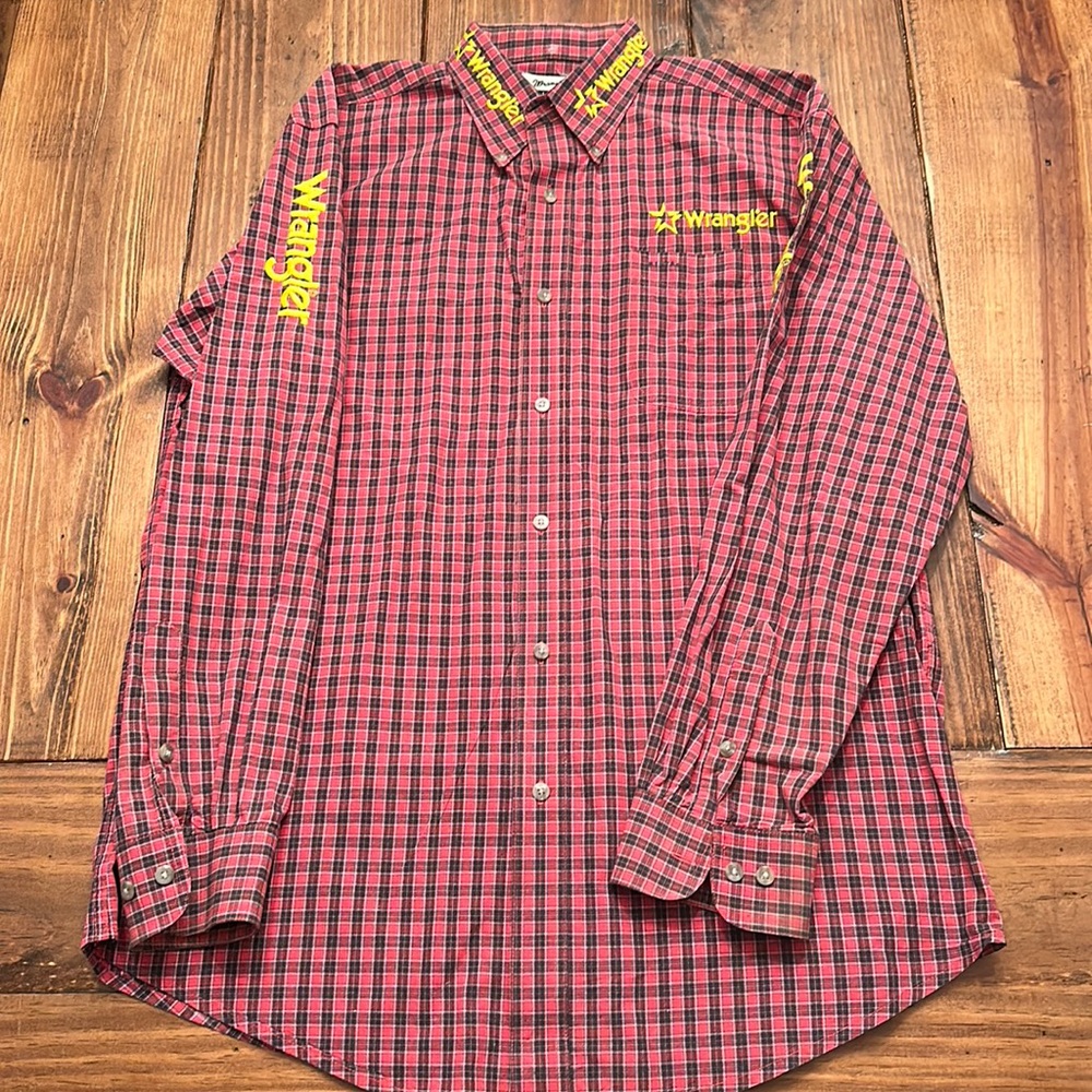Wrangler Riata Long Sleeve Button Down Shirt